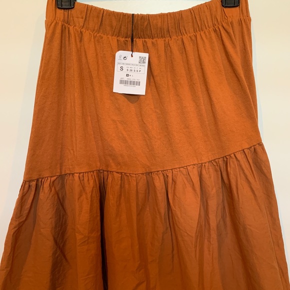 NWT ZARA pumpkin orange distressed skirt size sm - Picture 7 of 8